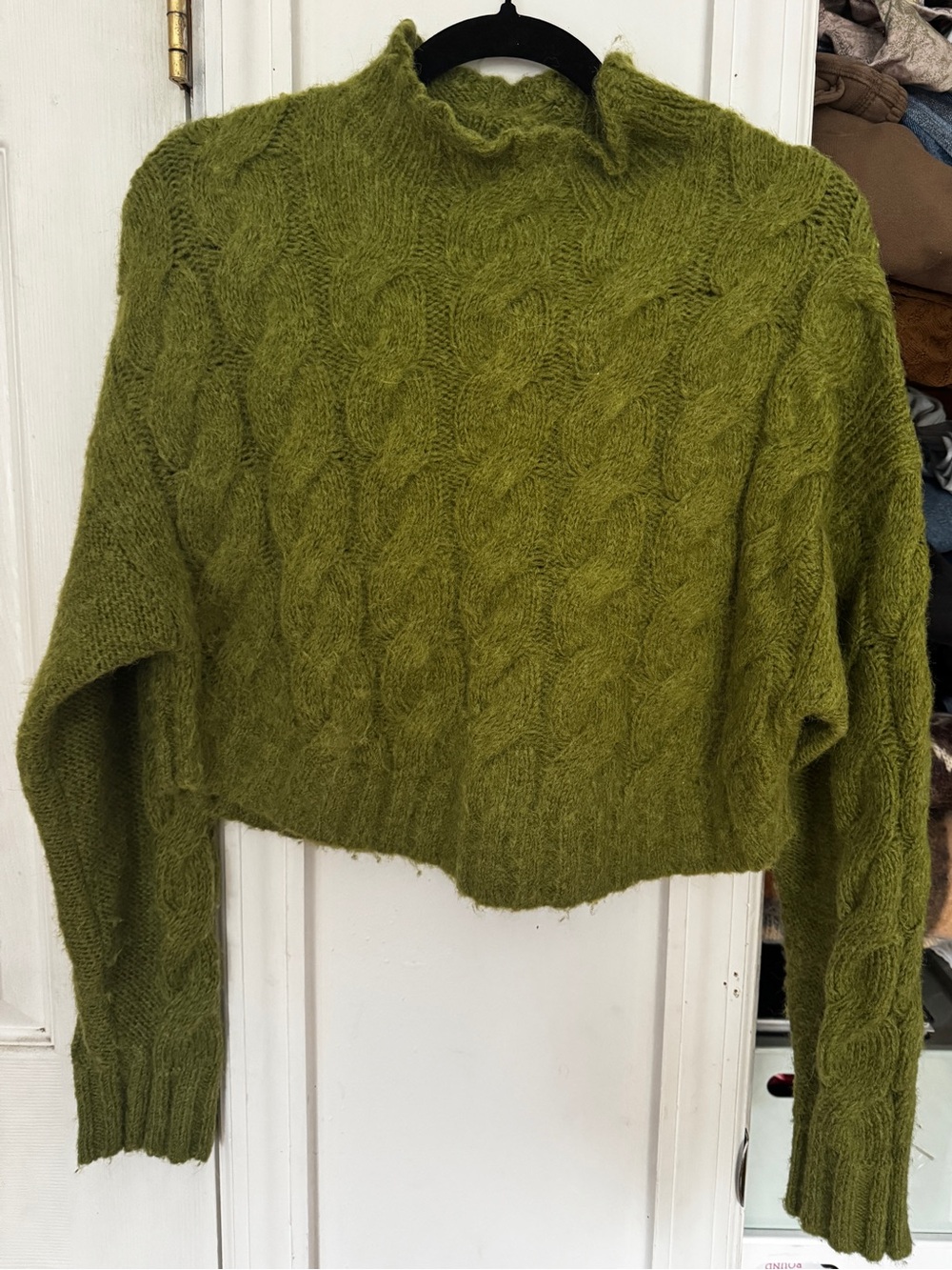 Cult GaiaXGap Collab Cropped Sweater